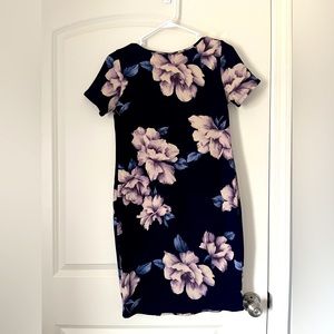 Pinkblush Fitted Floral Maternity Dress - Small